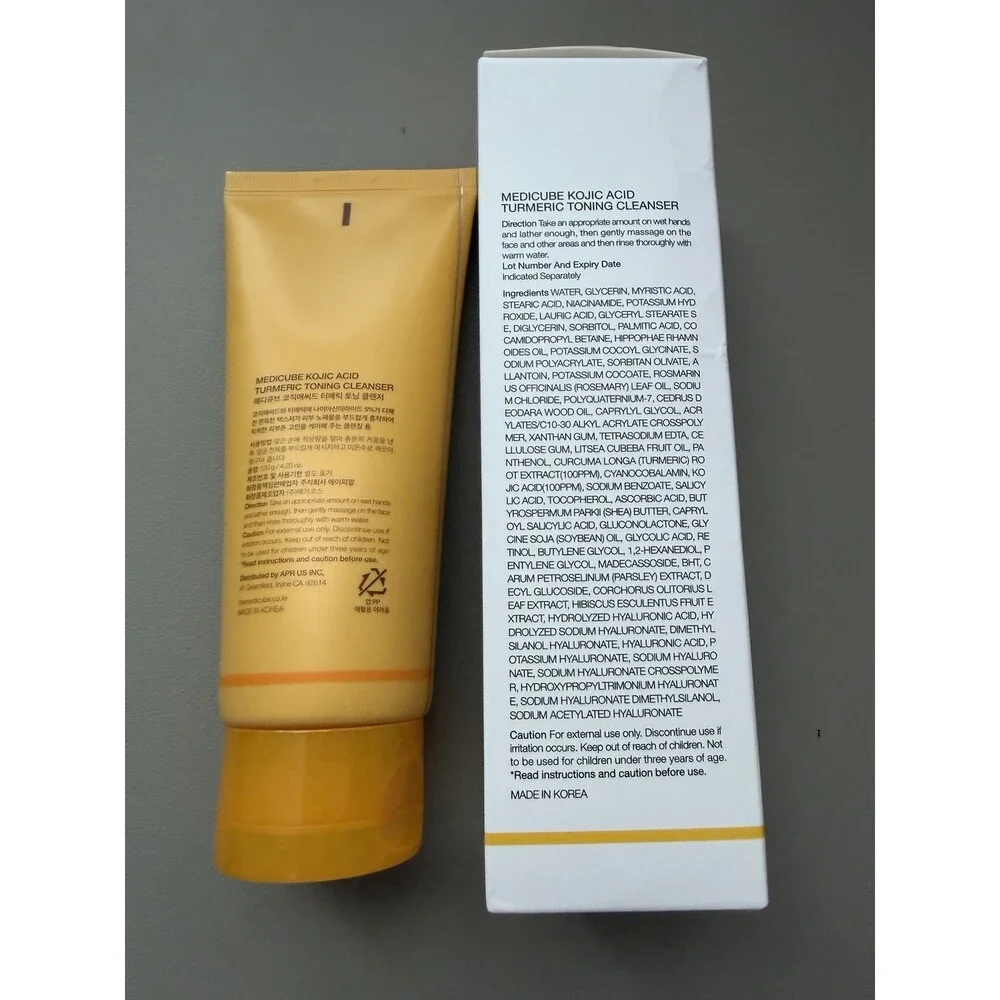 medicube Kojic Acid Turmeric Toning Cleanser Niacinamide 4.23oz Face